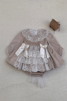 VESTIDO CEREMONIA TERCIOPELO MIMO BEIG